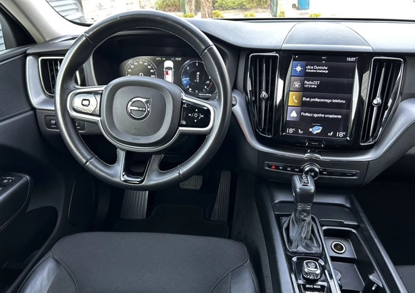 Volvo XC 60 cena 143900 przebieg: 98700, rok produkcji 2019 z Warszawa małe 191